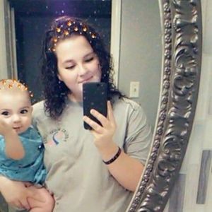 Meet your Posher, Kaila